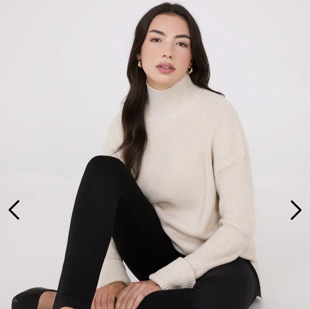 Suzy Shier Mock Neck Shaker Stitch Sweater in size Large (L ) Cream color - Picture 3 of 4